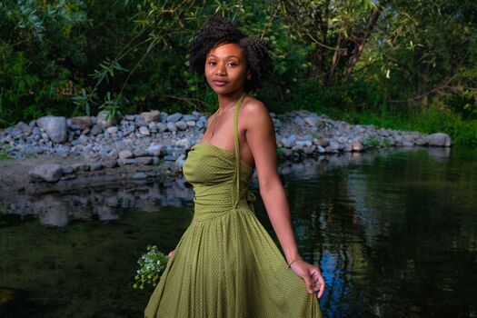 Kiana Nicole Washington