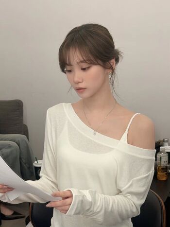 Kim Chaewon