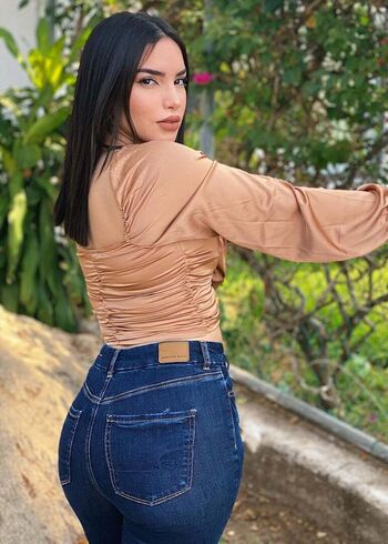 Full leaked Kimberly loaiza private onlyfans photo