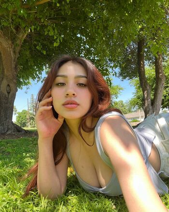 Full leaked Kimmyroxana private onlyfans photo