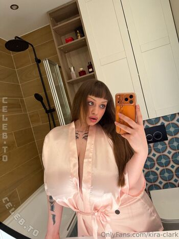 Full leaked Kira clark private onlyfans photo