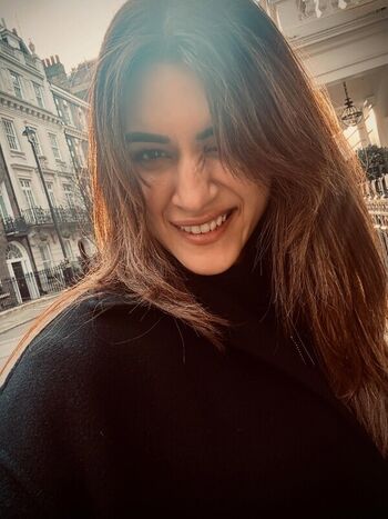 Full leaked Kriti sanon private onlyfans photo