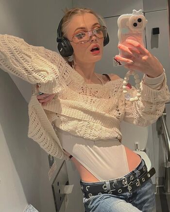 Full leaked Ksenkanesesh private onlyfans photo