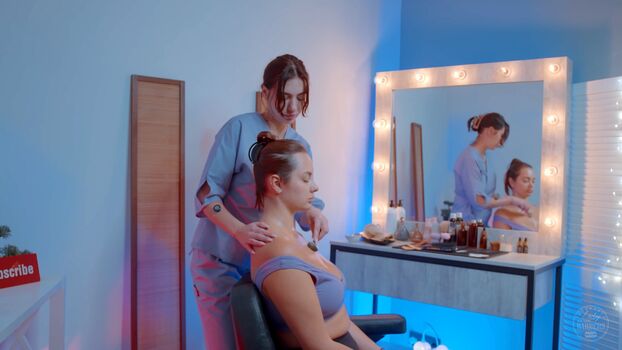 Lady Barbers Asmr