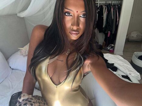 Lara Raj