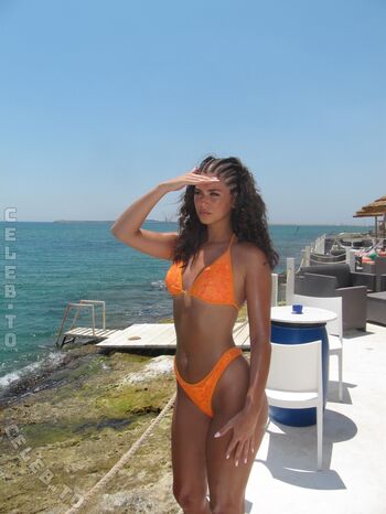 Full leaked Laraemiii private onlyfans photo