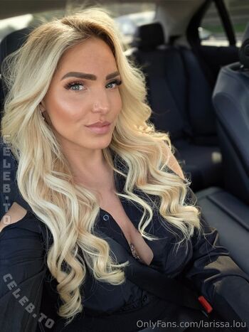 Larissa Lou