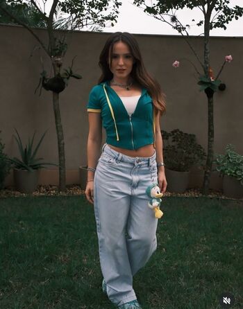 Larissa Manoela