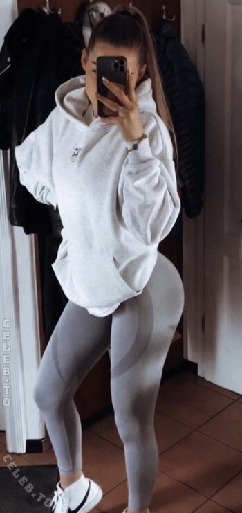 Full leaked Le nxa private onlyfans photo