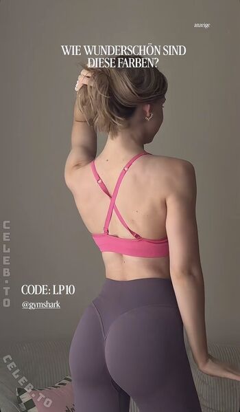 Full leaked Lea peach private onlyfans photo