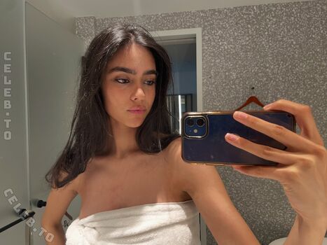 Full leaked Lea yami magadi private onlyfans photo