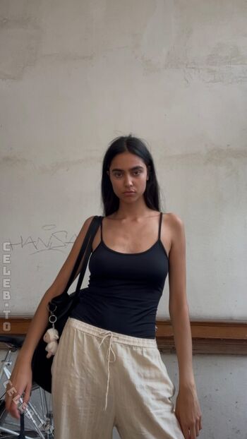 Full leaked Lea yami magadi private onlyfans photo