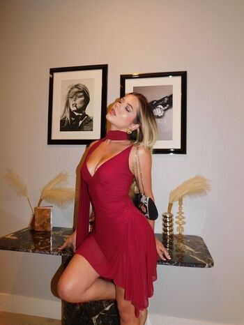 Full leaked Leah peters private onlyfans photo