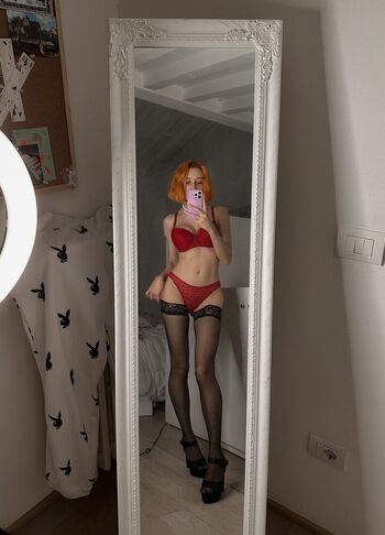 Full leaked Leliloo private onlyfans photo