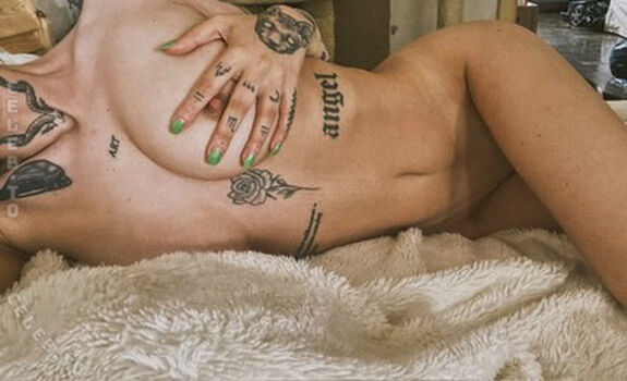 Full leaked Lenkajzv private onlyfans photo