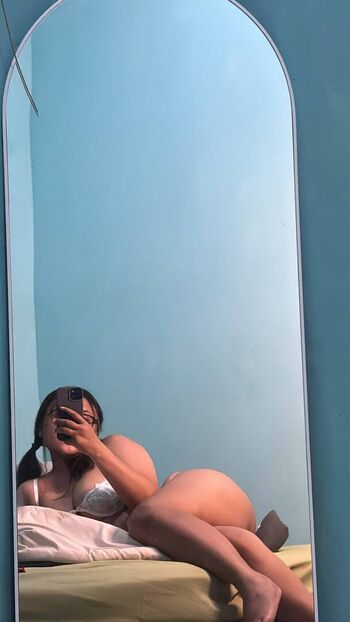 Full leaked Leogurlll private onlyfans photo
