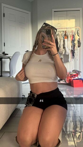 Leonella Montalvo