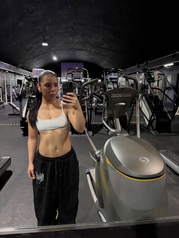 Full leaked Lesliemrtinez private onlyfans photo