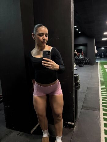Full leaked Lesliemrtinez private onlyfans photo