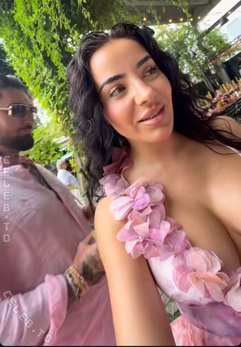 Full leaked Leyla lahouar page private onlyfans photo