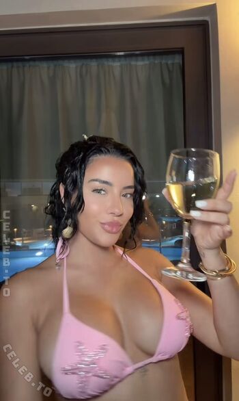 Full leaked Leyla lahouar page private onlyfans photo