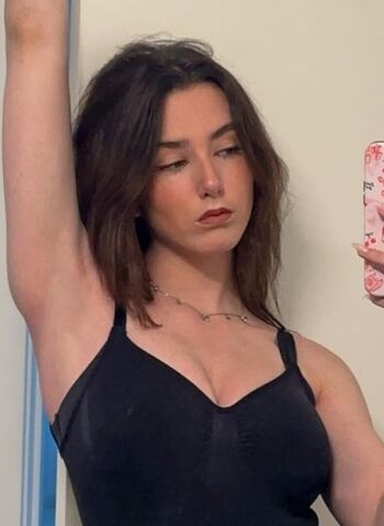 Full leaked Lidyuh private onlyfans photo