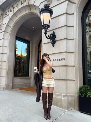 Full leaked Lilchiipmunk private onlyfans photo