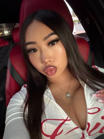 Full leaked Lilkittyli private onlyfans photo