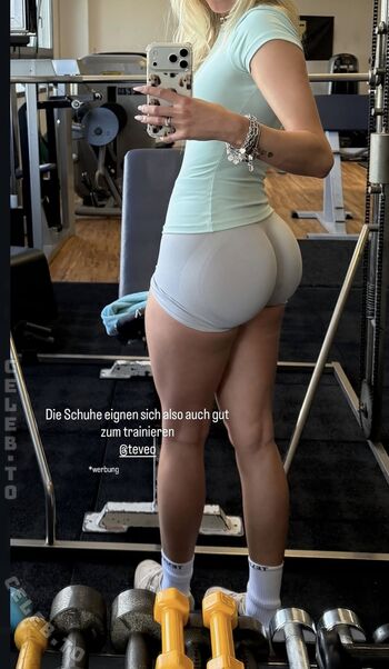 Full leaked Lillimsr private onlyfans photo