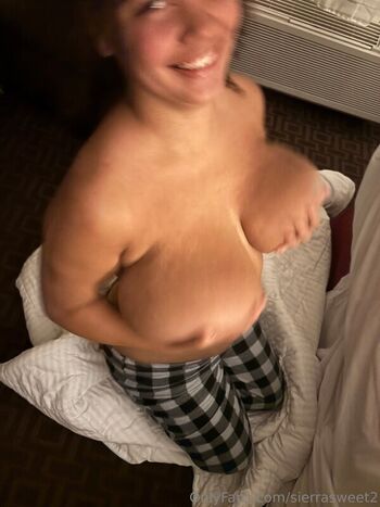 Full leaked Lilllyyy private onlyfans photo