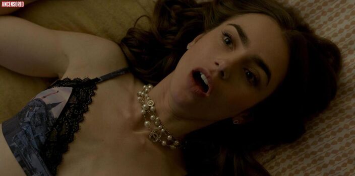 lilycollins