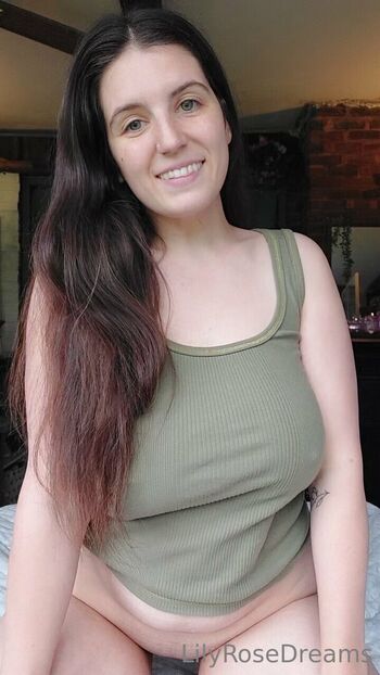 Full leaked Lilyrose private onlyfans photo