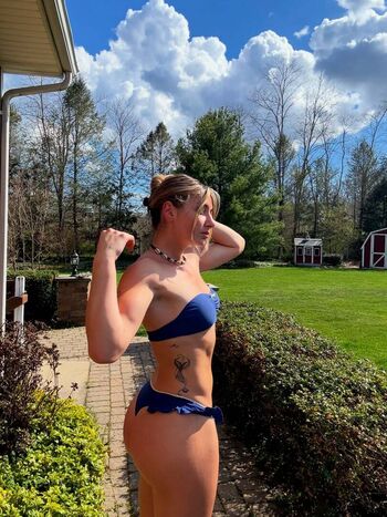 Full leaked Lindsay sento private onlyfans photo