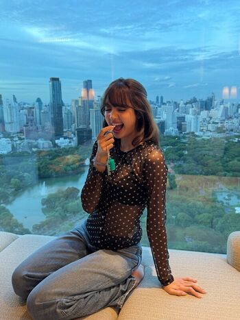 Lisa Blackpink