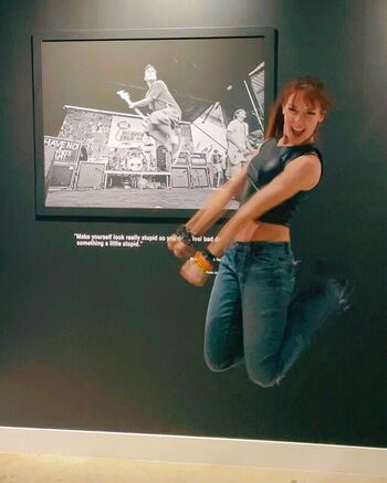 Lisa Foiles