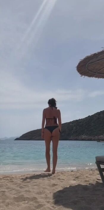 Lisa Snowdon