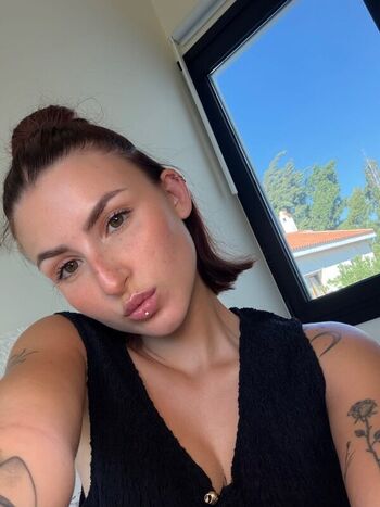 Full leaked Littlelini private onlyfans photo