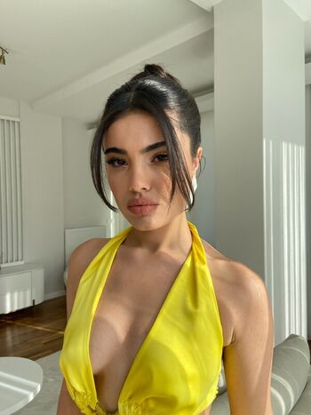 Full leaked Lizge comert private onlyfans photo