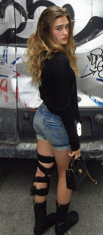 Lizzy Greene
