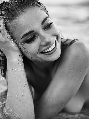 Lola Weippert