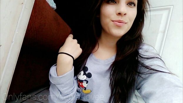 loovee_seeniaa