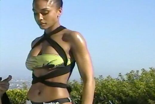 Full leaked Lori harvey private onlyfans photo
