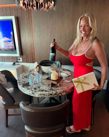 Full leaked Lorraine ziff private onlyfans photo