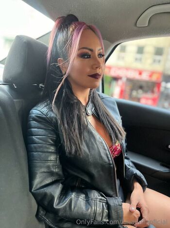 Full leaked Lunabellaoficial private onlyfans photo