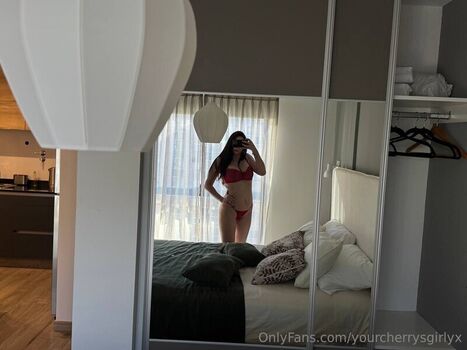 Full leaked Lunaluvx private onlyfans photo