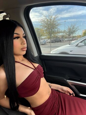 Full leaked Lunapalacios private onlyfans photo