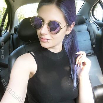 Full leaked Lunarakitsune private onlyfans photo