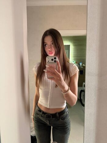 Full leaked Lushlexi private onlyfans photo