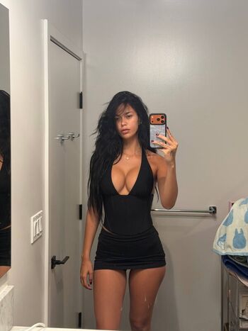 Full leaked Luvstruck private onlyfans photo