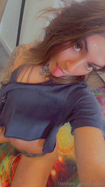 Full leaked Lylybooty private onlyfans photo
